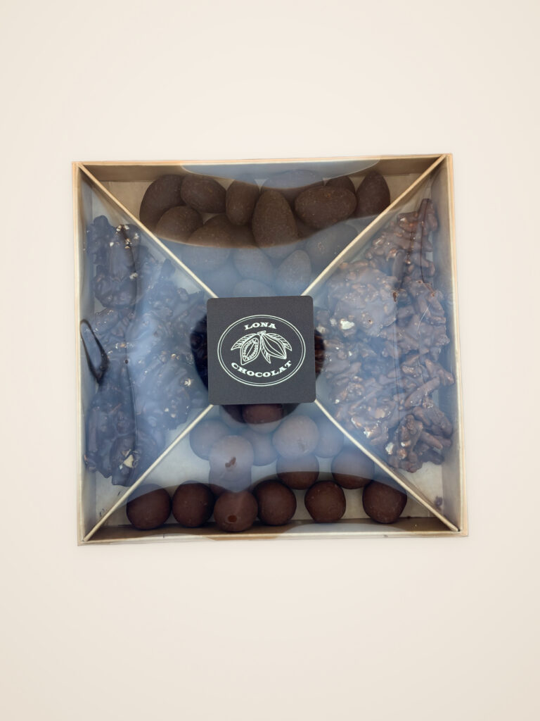 Boite chocolat Noir – Lona Chocolat
